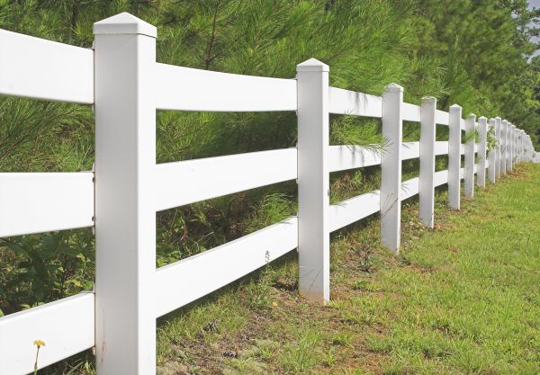 Split Rail Fence Building